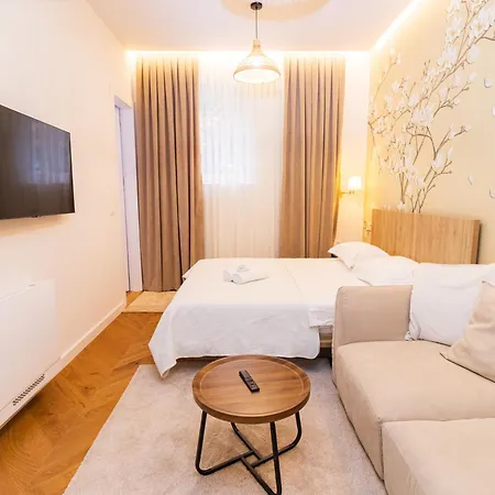 Blossom Cane Lägenhet