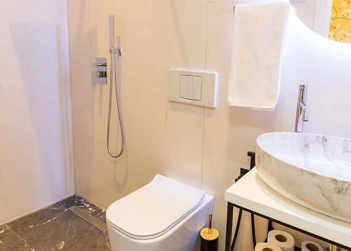 Blossom Cane Apartment *